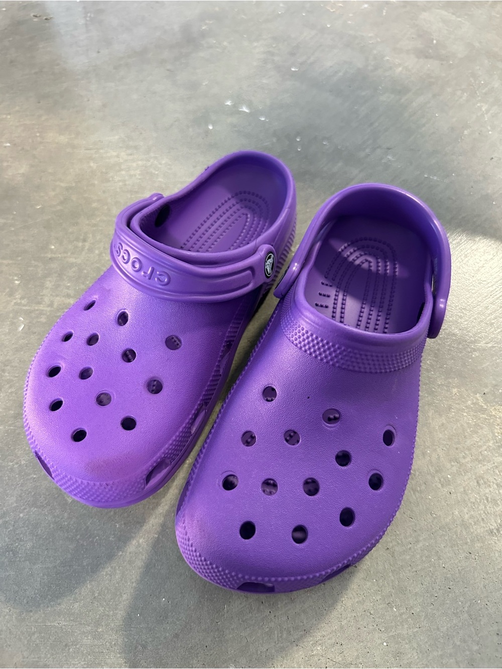 Crocs Classic Clogs - Purple M6/W8